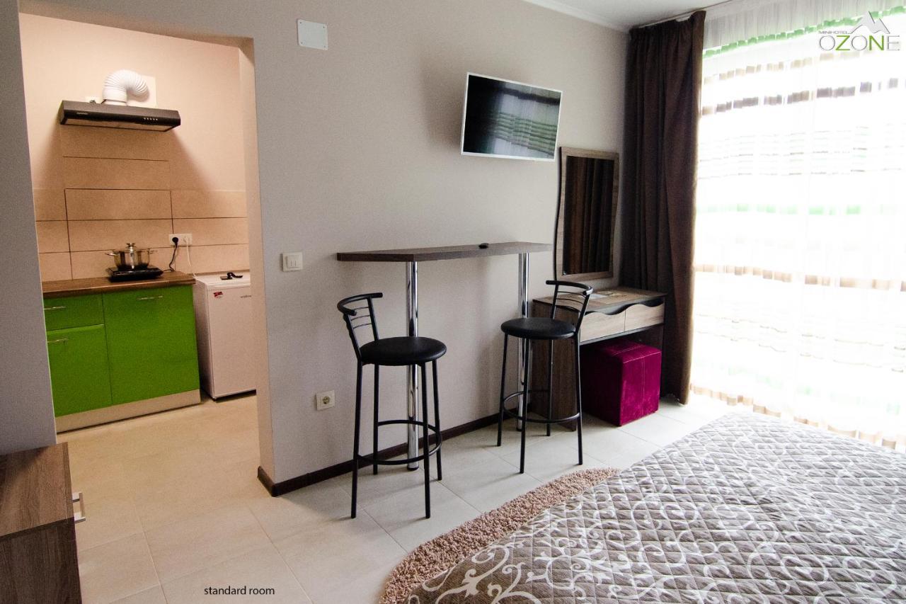 Ozone Minihotel 야블루니츠야 외부 사진
